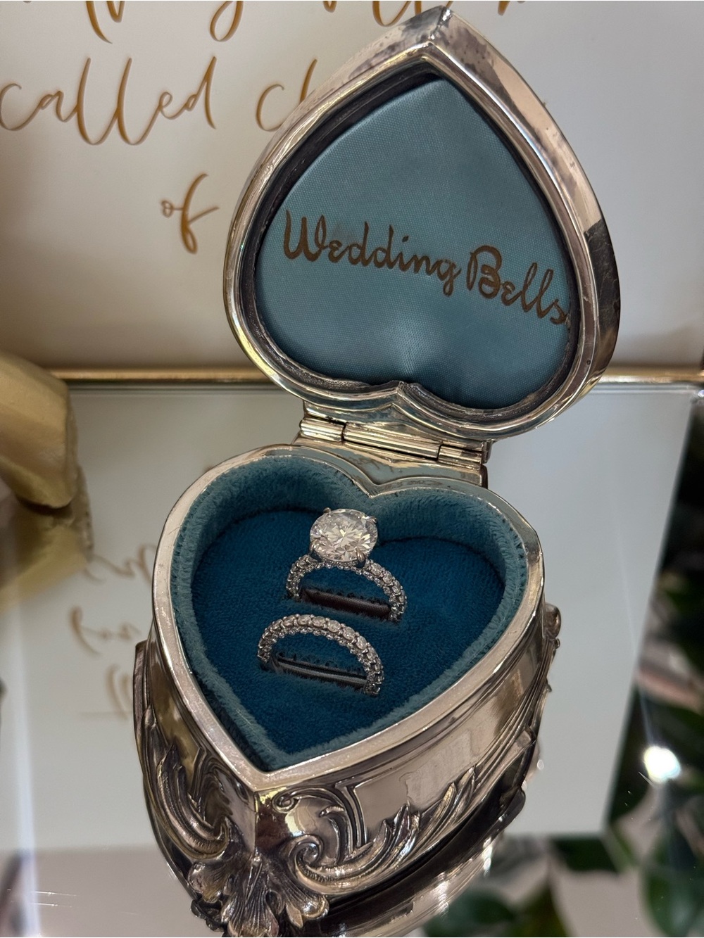 WOW 😳 Vera Wang Wedding Ring Set